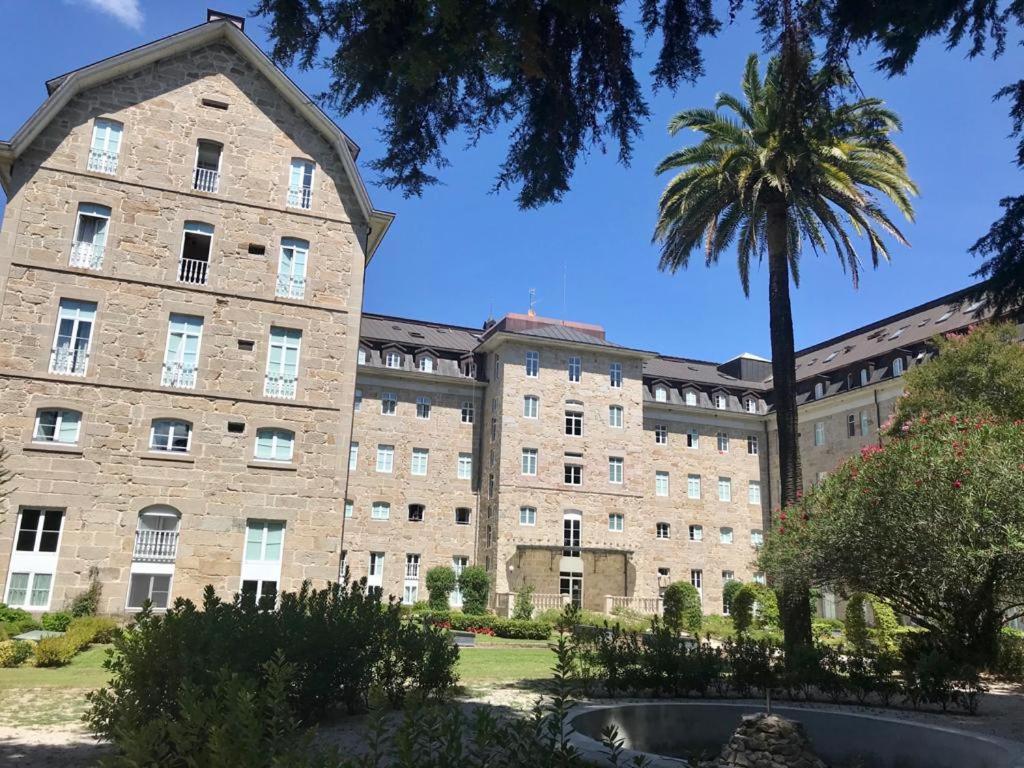 Edificio Historico Mondariz-Balneario, Tranquilidad, Ideal Para El Teletrabajo المظهر الخارجي الصورة